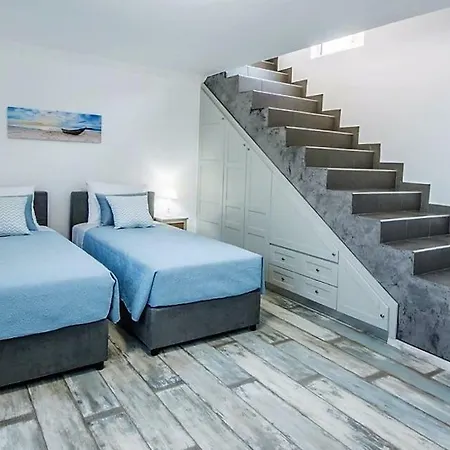 Dafni Villa
